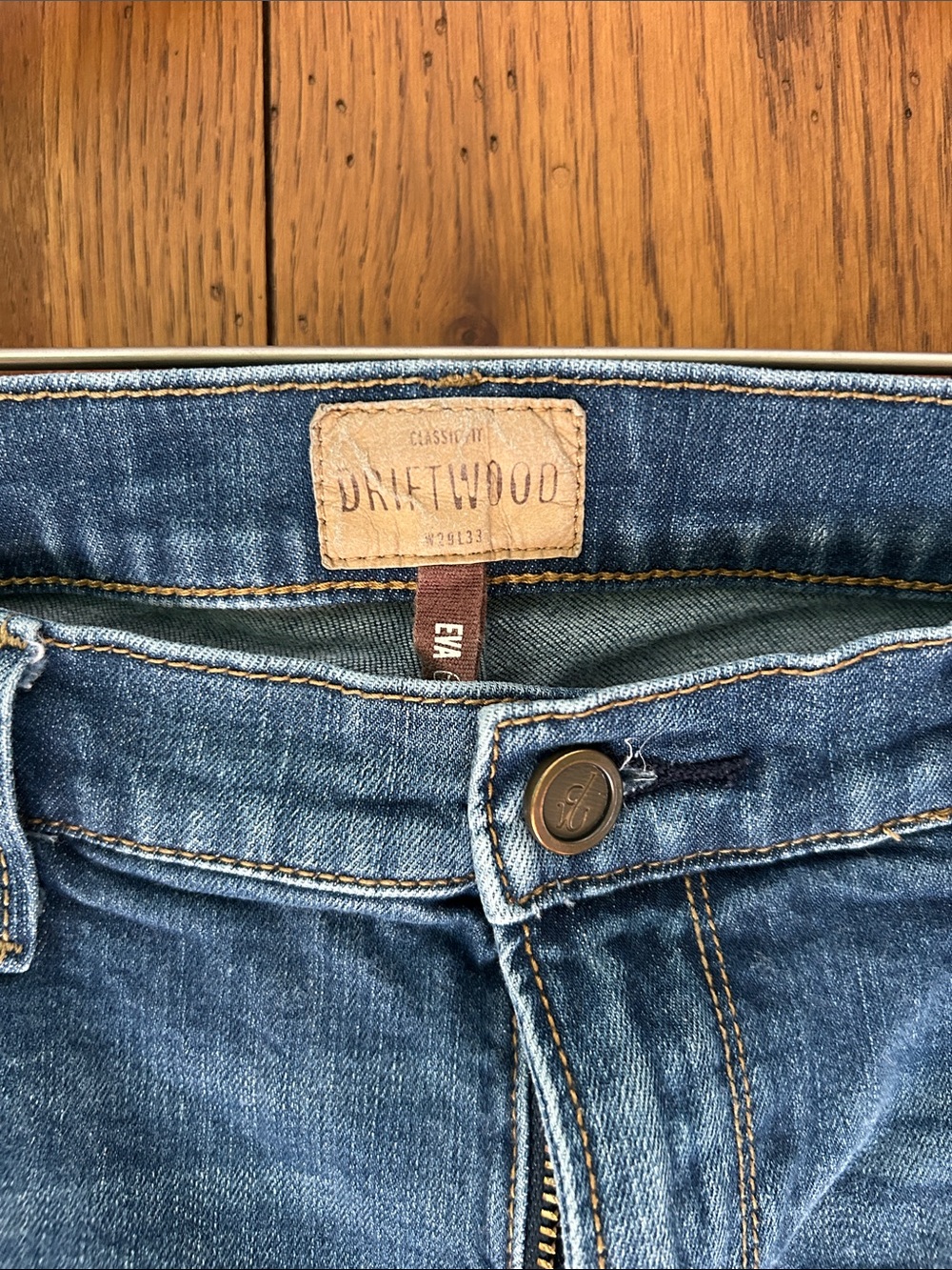 DRIFTWOOD Women's Medium Blue Embroidered Denim Jeans - Casual Rise